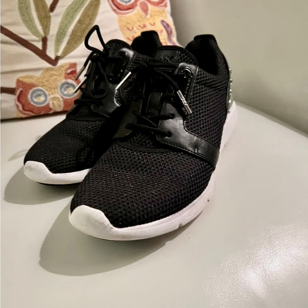 Michael Kors Tennis Shoes Sz 6